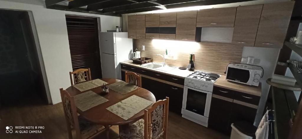 Ferienwohnung Privat L&L Nová Lesná Exterior foto